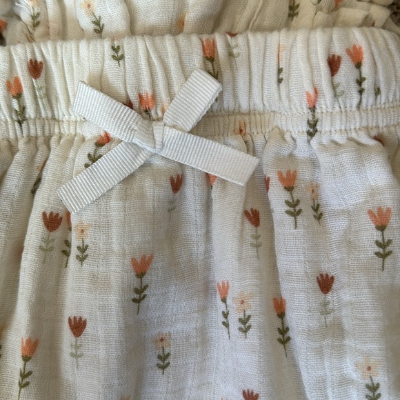 Viverano 100% organic cotton floral romper sz. 6-12 months - Picture 2 of 4